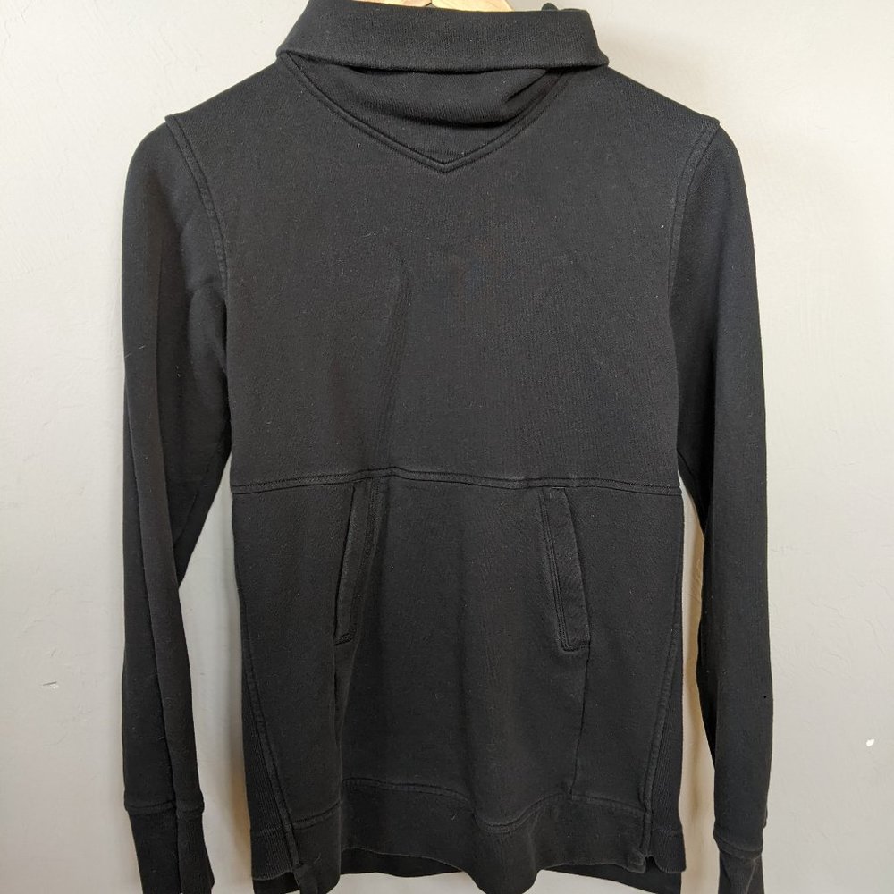 Lululemon Turtleneck Sweatshirt Pullover